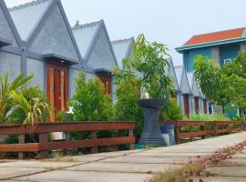 E2 GUEST HOUSE, alojamento na praia em Karimunjawa