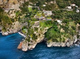 Il San Pietro di Positano, מלון בפוזיטנו