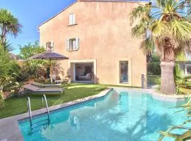 Maison avec piscine et jardin- 4 chambres 8 pers