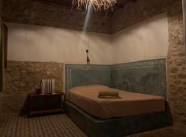 Achkid front beach hotel & restaurant, hotel v destinaci Sidi Kaouki