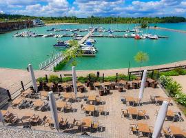 Lagovida Das Ferienresort Am Störmthaler See, hotel with parking in Großpösna