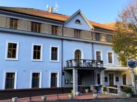 Hotel Sýkora: Křivoklát şehrinde bir otel