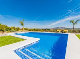 Cubo's Casa Los Sueños, Hotel in Coín