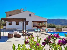 Finca Argudo - private pool villa in Moraira