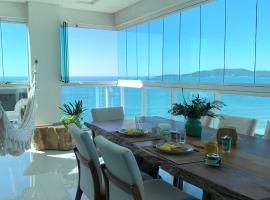 COBERTURA com belíssima vista para o mar e jacuzzi, hotel in Itapema