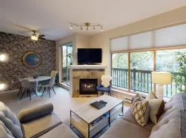 2BR in Northstar, Whistler Village, Fireplace, Hot Tub, Central Location, Ski Storage