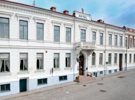 Laholms Stadshotell, готель у місті Лагольм