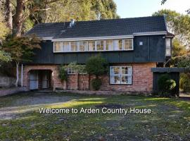 Arden Country House BnB, casa rural en Dunedin