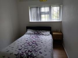 Relaxing double bedroom, homestay in Romford