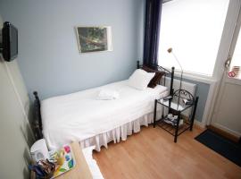 Hotell Zlafen Bed and Breakfast, bed & breakfast σε Karlskoga