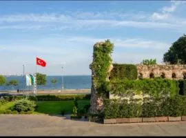 Lebon Hotel-Special Class