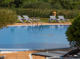 RVHotels Golf Costa Brava – hotel w pobliżu miejsca Pole golfowe Costa Brava w mieście Santa Cristina d'Aro