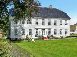 Boen Gård, hotel cerca de Zoológico de Kristiansand, Kristiansand