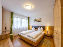 Hotel Garni Angerer, ξενοδοχείο σε Lutago