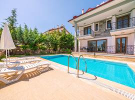 Beyaz Villa, hotel met zwembaden in Fethiye