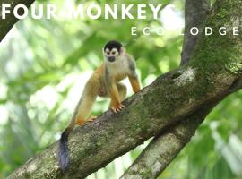 Four Monkeys Eco Lodge - Jungle & Beach, hotel u gradu 'Cabo Matapalo'