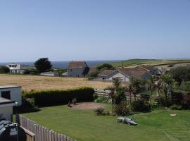 Trevarrian Lodge, hotel in Newquay