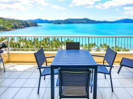 Whitsunday Apartments on Hamilton Island by HIHA, hotel perto de Aeroporto Great Barrier Reef - HTI, 