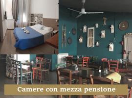 Bella Napoli Guesthouse Trattoria Pizzeria, bed and breakfast en La Spezia