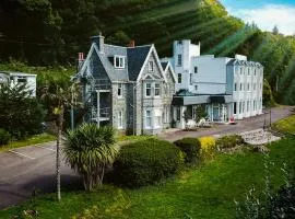 OYO The Lodge On The Loch Onich