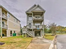 Home with Deck in Corolla Light Walk to Beach!