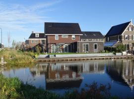 B&B Snekerpoort، مكان مبيت وإفطار في سنيك