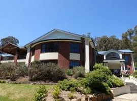 Elkanah Lodge and Conference Centre