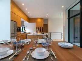 Yanagi House by H2 Life