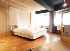 Gion Suite