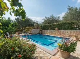 Villa Toula with pool Nr Armeni Crete