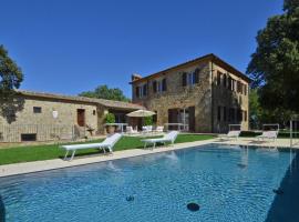 Villa Paradiso - Happy Rentals, hotel v mestu Mensano