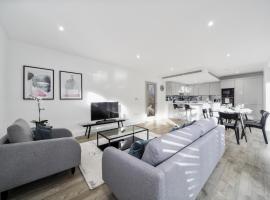 Executive Apartments in Bermondsey FREE WIFI & AIRCON by City Stay Aparts London, hotel in London