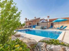 Apartment Botra Maria by Interhome