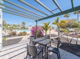 Bandama 14! 2 Bedroom Newly Renovated Bungalow, Los Pocillos, Puerto Del Carmen., hotel en Puerto del Carmen