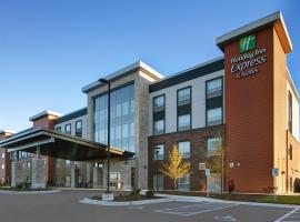 Holiday Inn Express & Suites - Milwaukee - Brookfield, an IHG Hotel: Brookfield şehrinde bir otel