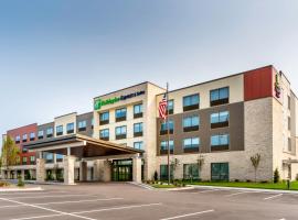 Holiday Inn Express & Suites - Milwaukee West Allis, an IHG Hotel, hotell sihtkohas West Allis