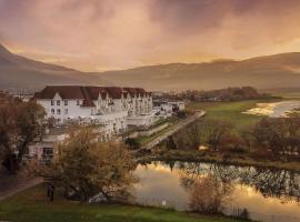 Prestige Harbourfront Resort, WorldHotels Luxury, hotel v destinaci Salmon Arm