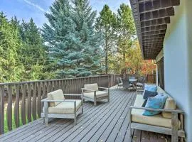Roomy Avon Family Chalet with Hot Tub in EagleVail!
