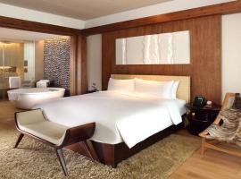 InterContinental One Thousand Island Lake Resort, an IHG Hotel โรงแรมในเชียนเต่าหู