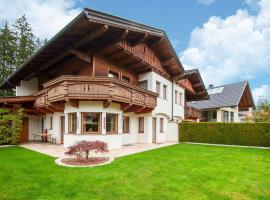 Holiday house in Reith im Alpbachtal with garden, hotel sa Reith im Alpbachtal