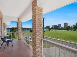 Tumut Unit 2 - Balcony with Tweed Harbour Views
