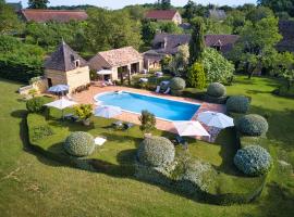 Les Granges Hautes Chambre d'hôtes de charme proche Sarlat, Hotel in Saint-Crépin-et-Carlucet