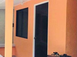 Perlies Inn Studio House, hotel v destinaci Tanay