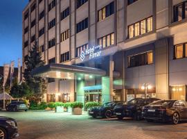 Hotel Filmar, отель в Торуни