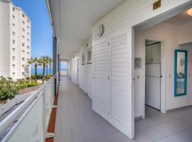 Hauzify I Apartaments Sot del Morer, alojamiento en la playa en Sant Pol de Mar
