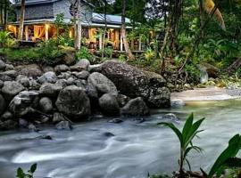 Citrus Creek Plantation, Hotel in La Plaine