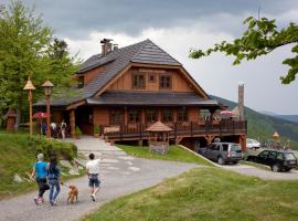 Koliba Valaška, hotel Trojanovicében