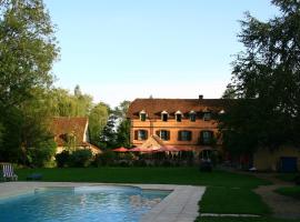 Domaine De Villeray, hotel u gradu 'Condeau'