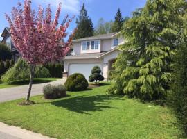 Xanadu Garden Suite, hotel in Sooke