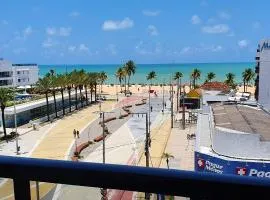 Cabo Branco, 70 m da praia de Tambaú